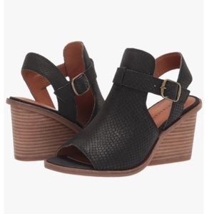 Lucky Brand Block heel sandals size 9.5